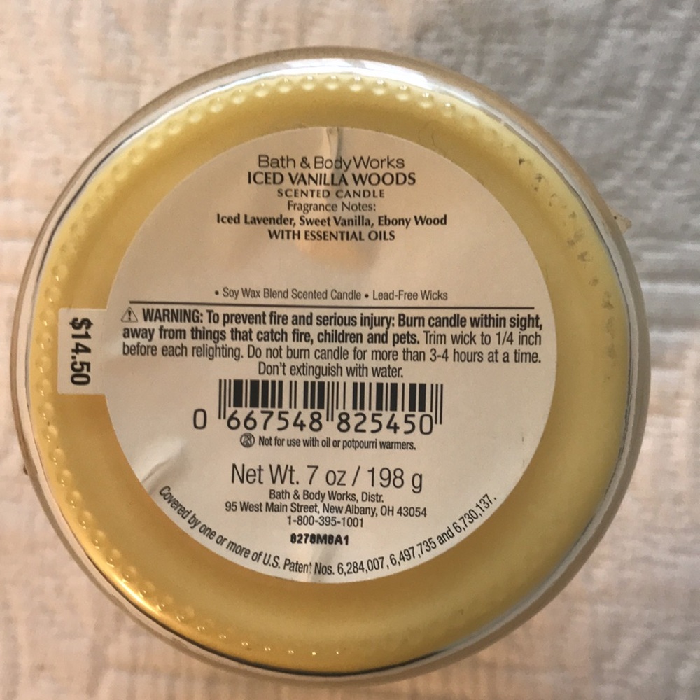 Discontinued New Bath & Body Works Iced Vanilla Woods Scented Jar Candle - Picture 4 of 6
